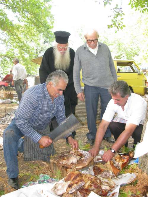 …έτος 2008… 8.9.08… ημέρα Δευτέρα… πανηγύρι του Μοναστηριού μας… της Ιεράς Μονής Γεννήσεως Θεοτόκου Σπινάσας (Νεράϊδας)…...